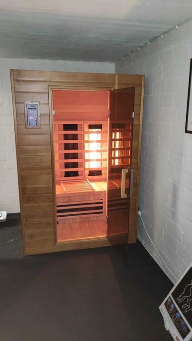 Sauna INFRARED lampy czerwone 2os podczerwień full spectrum Karibu