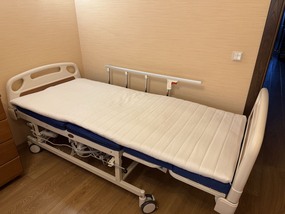 Продам медичне електричне функціональне ліжко