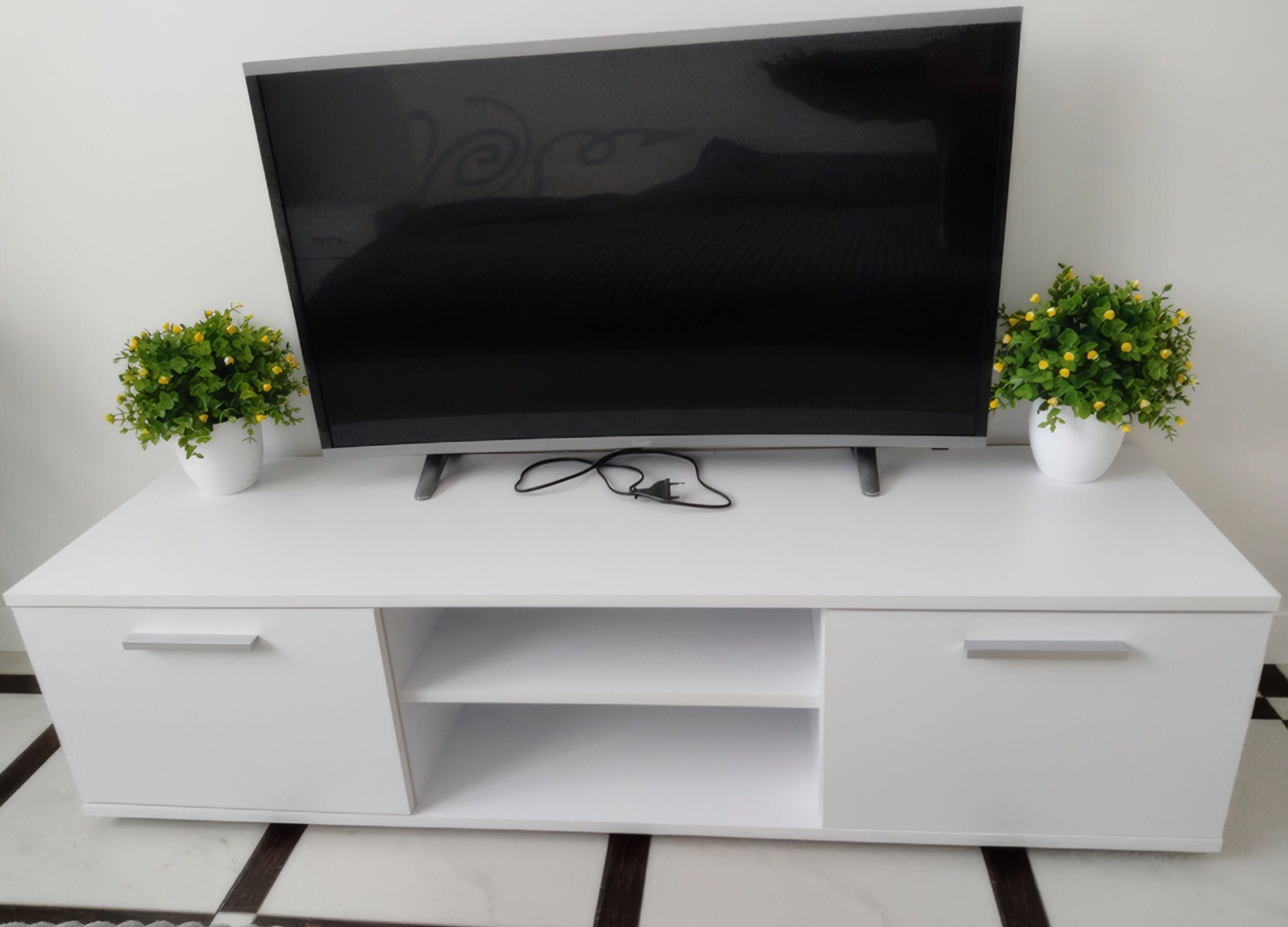 Комод тумба под телевизор TV Нова тумба тумбочка під телевізор ТВ