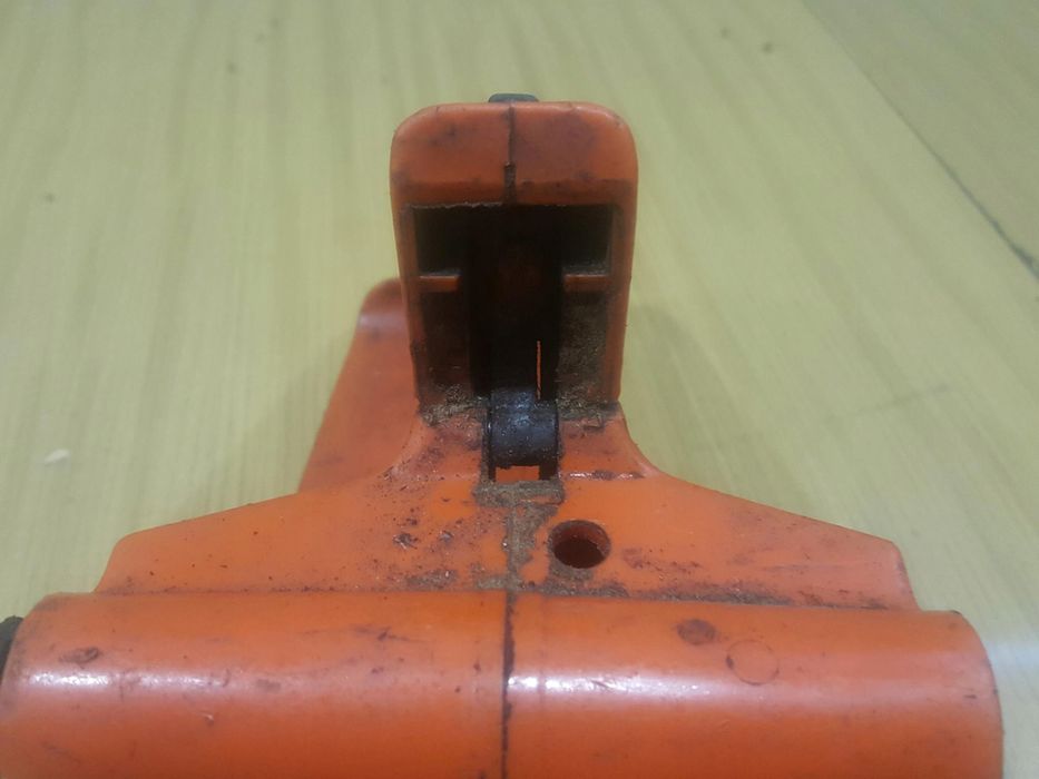 Husqvarna 254 Rączka Gazu Obudowa Zbiornik Uchwyt