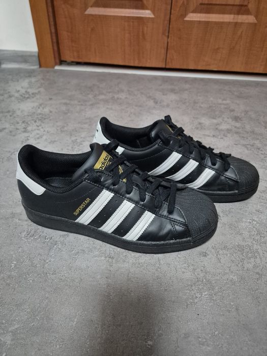 Buty Adidas superstar 39 1/3