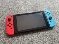 Nintendo Switch + Akcesoria + Splatoon II