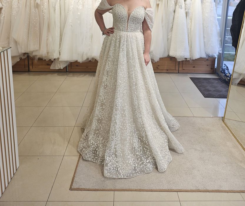 Suknia ślubna + welon