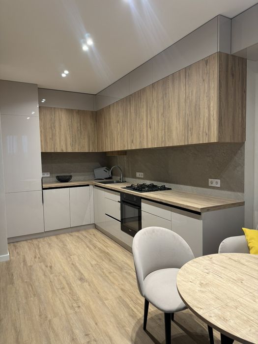 Оренда 1 кімнатної квартири в центрі по вул.Замковій в новобудові