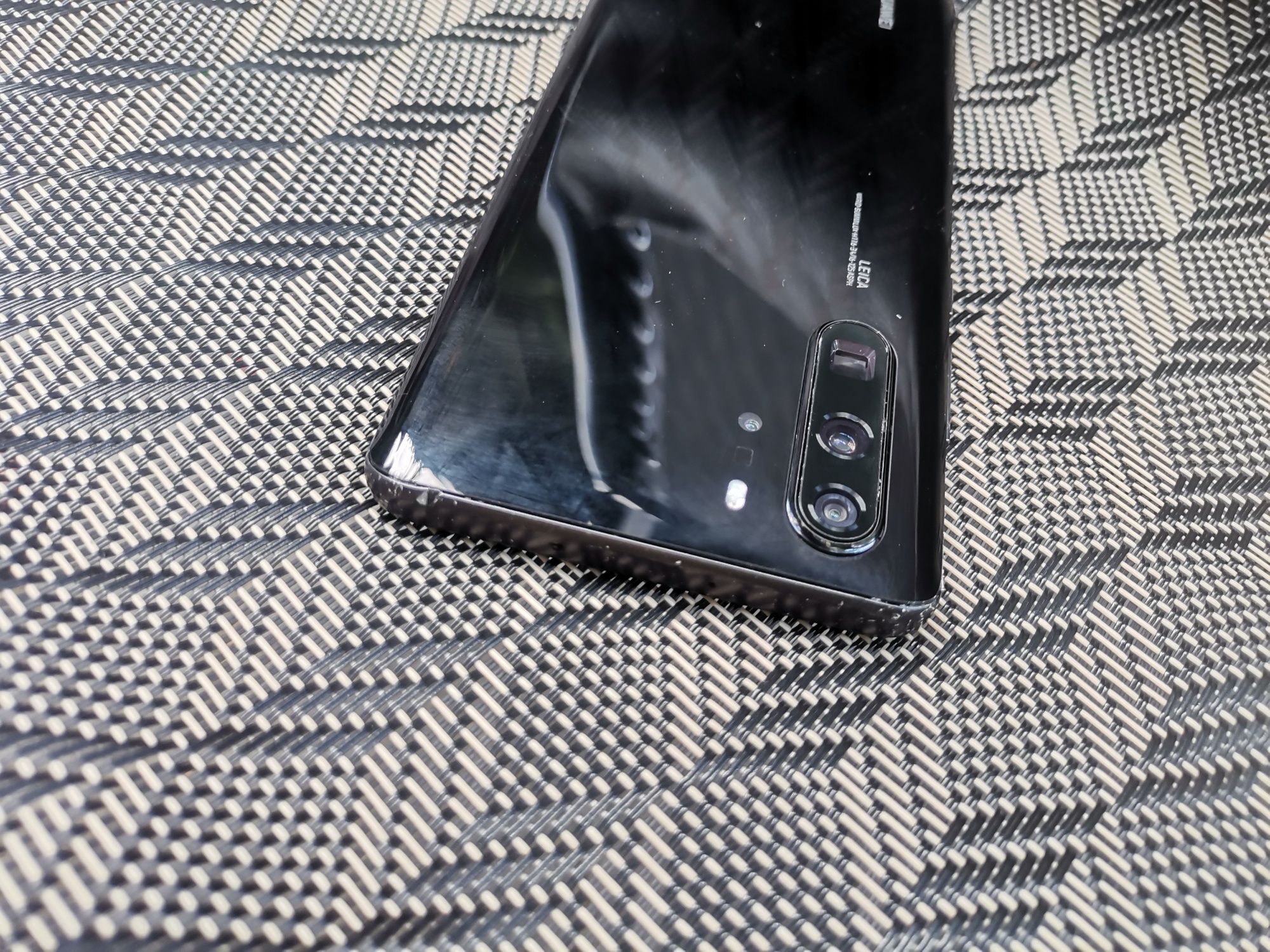 Мобільний телефон Huawei P 30 Pro 8/128GB