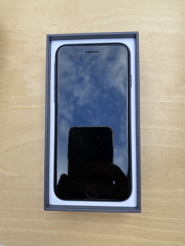 IPhone 8, 64GB, Space Grey, Używany