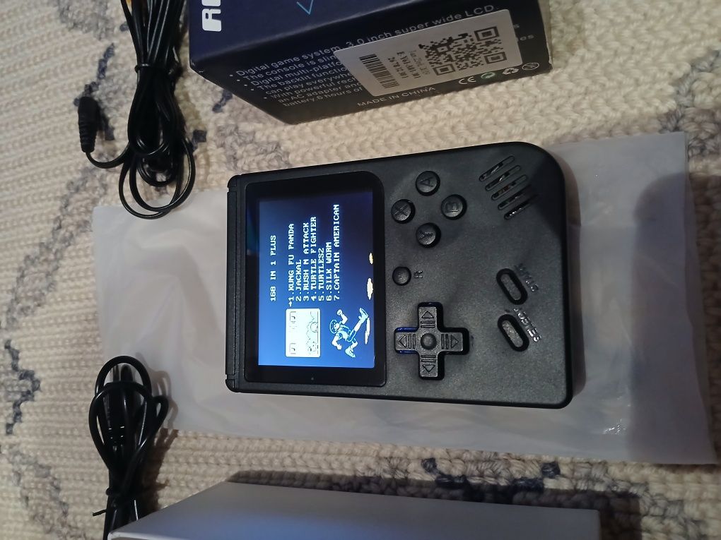 Consola Retro com 160 jogos