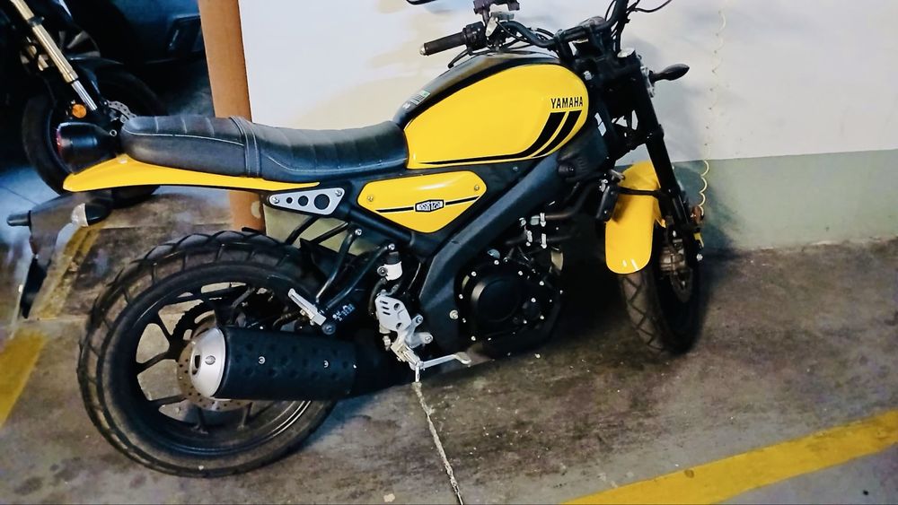 Yamaha XSR 125 para venda