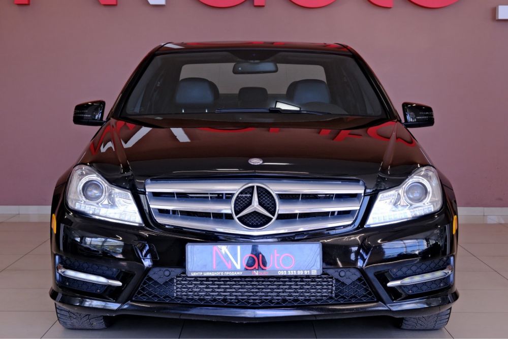 Mercedes C250 AMG 2014 год 1.8 Kompressor
