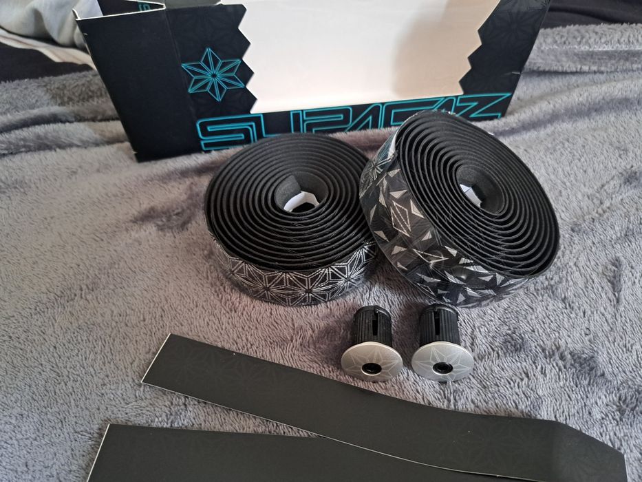 Owijka Supacaz Super Sticky Kush Czarno Srebrna Silver NOWA