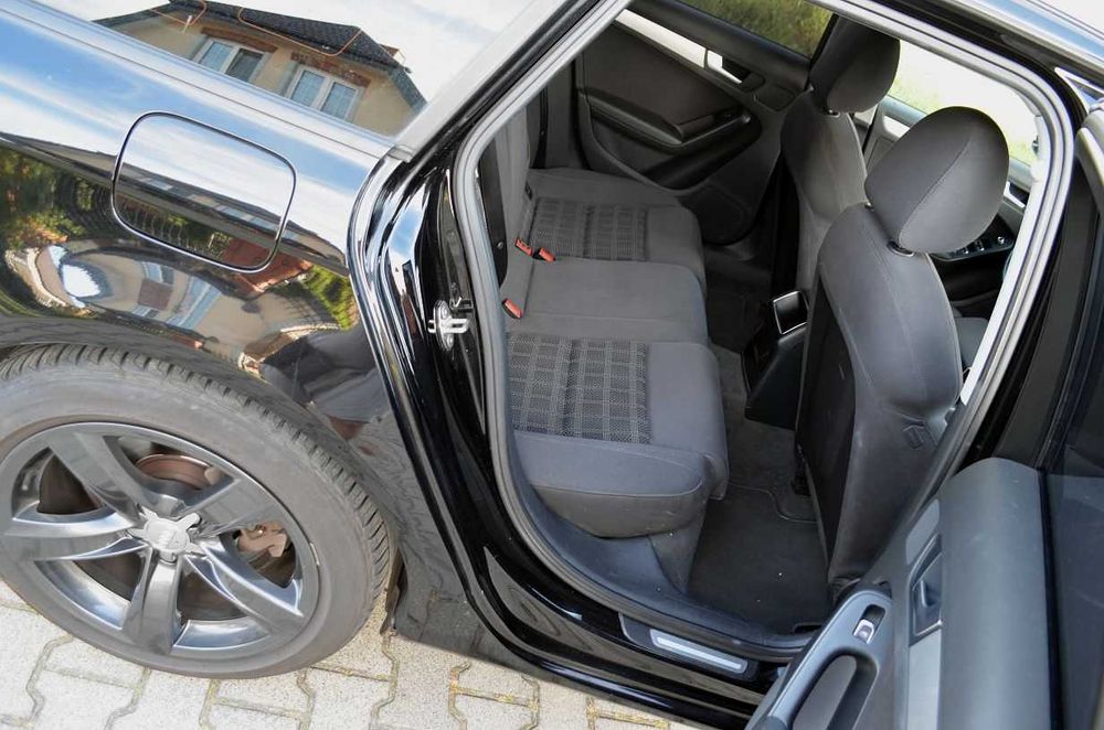 MOCNE Audi A4 b8 3.0TDI KOLOR NAVI MMI czujnik parkowania rej PL IWŁ