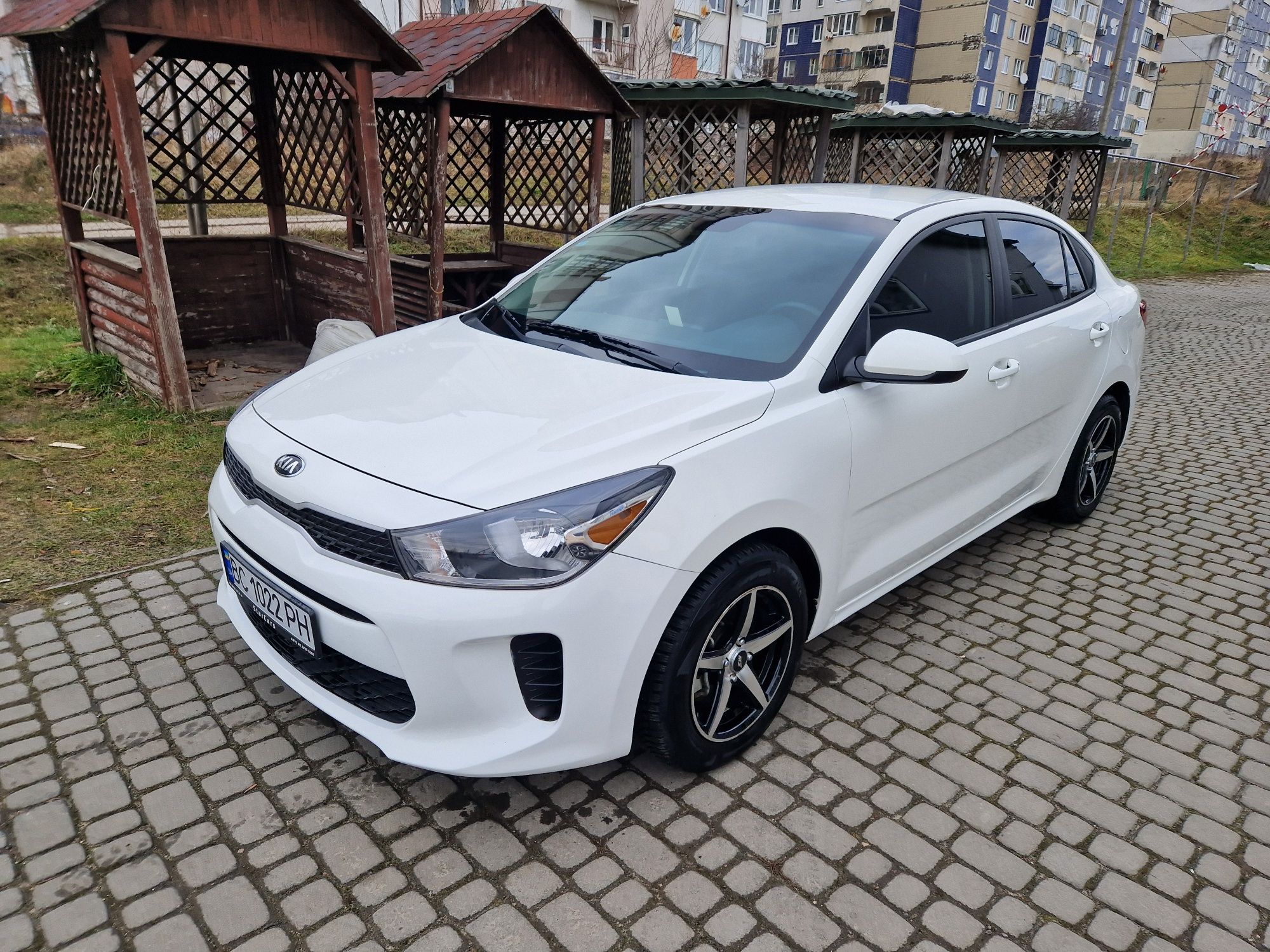 Kia Rio 2020 рік