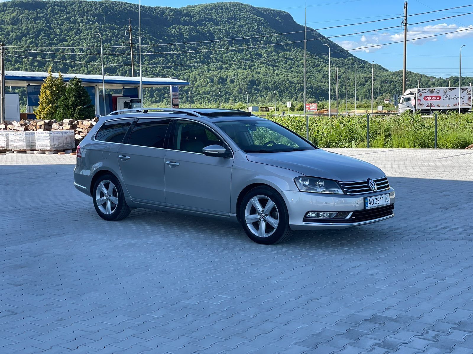 Продам passat b7  2.0 2014 рік