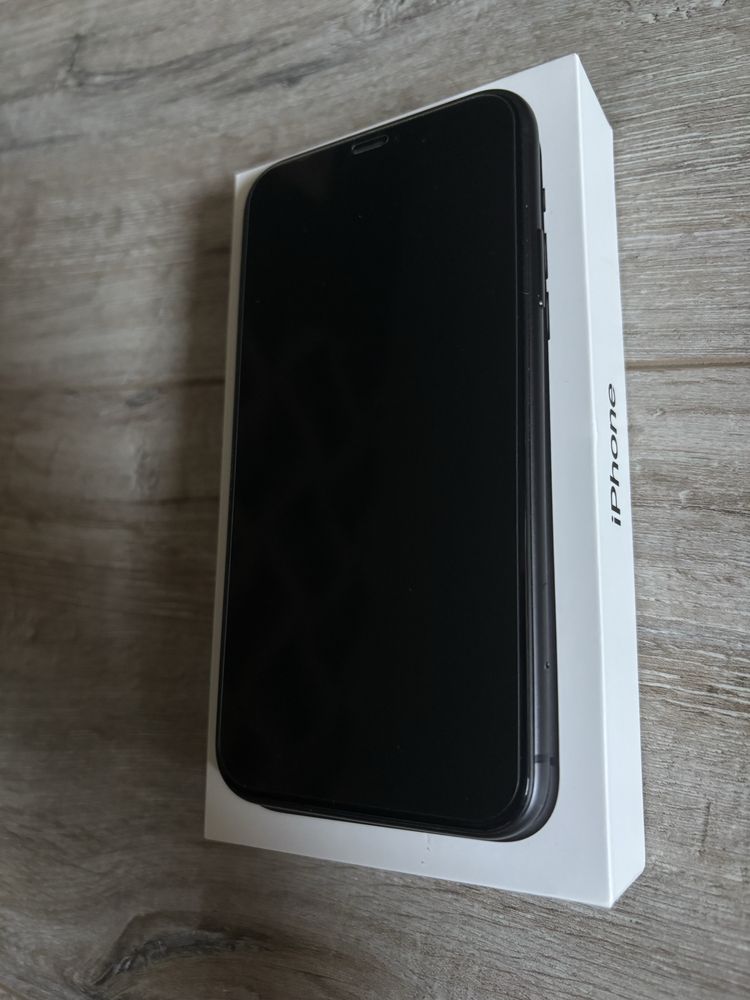 iPhone 11 128GB б/у