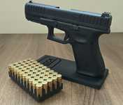 Stojak pistolet GLOCK 17 19 44
