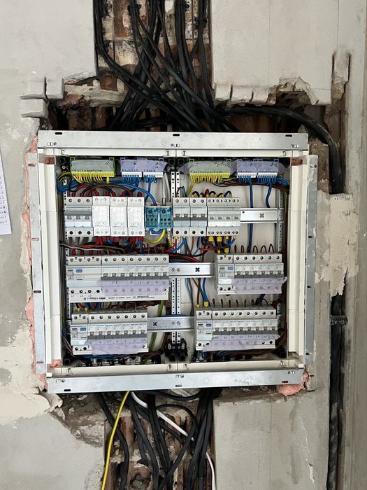 Електромонтаж, електрик, електромонтажні роботи Івано-Франківськ