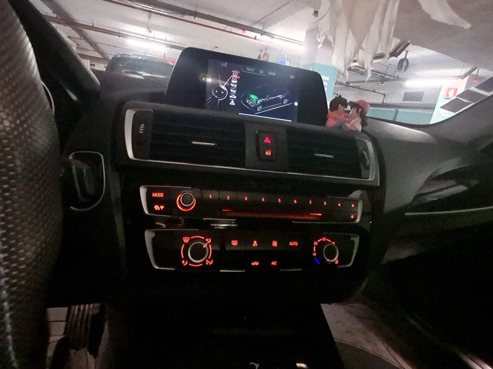 Vendo bmw 116d de 2015 efficientdynamic line sport