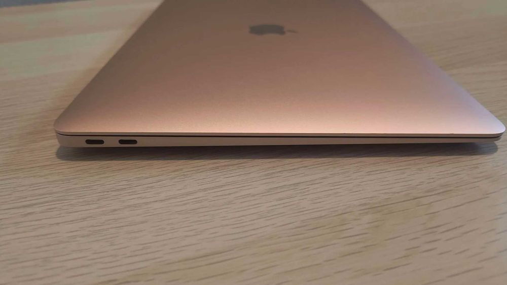 Laptop Apple Macbook Air A2179 13,3” 8/256Gb 2020r Rose Gold