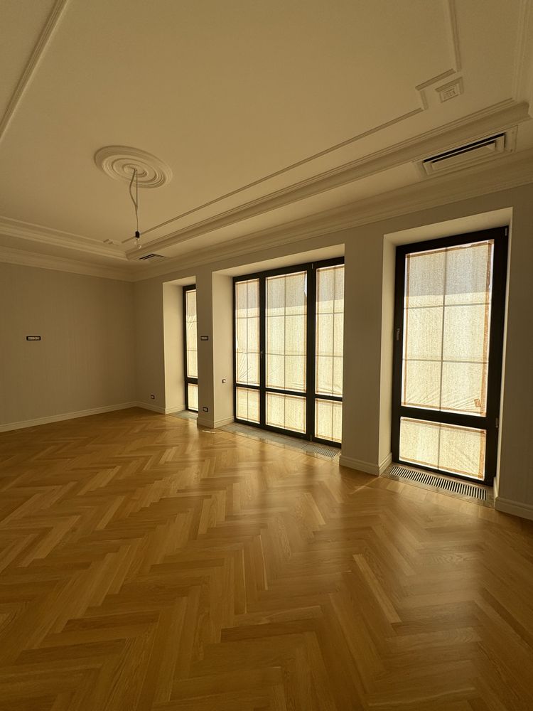 Продам дом в Королевских Садах, Французский бульвар 60