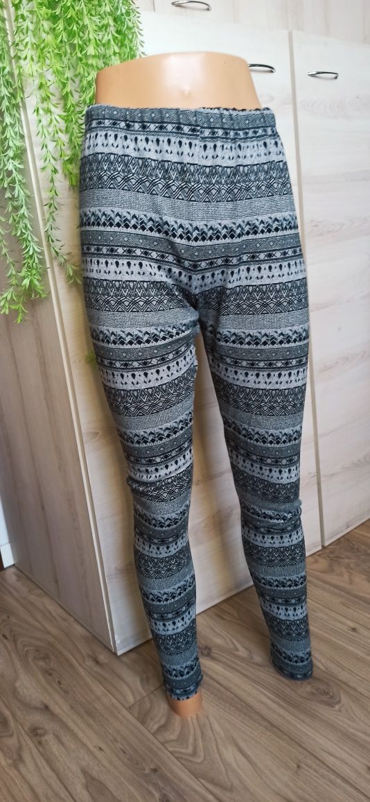 Sg Ciepłe zimowe legginsy 40 , L wzorzyste getry legginsy 40 , L