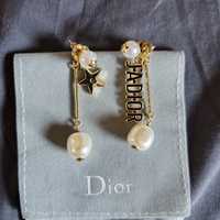 Dior przepiękne kolczyki z perłami. Sygnowane z etui