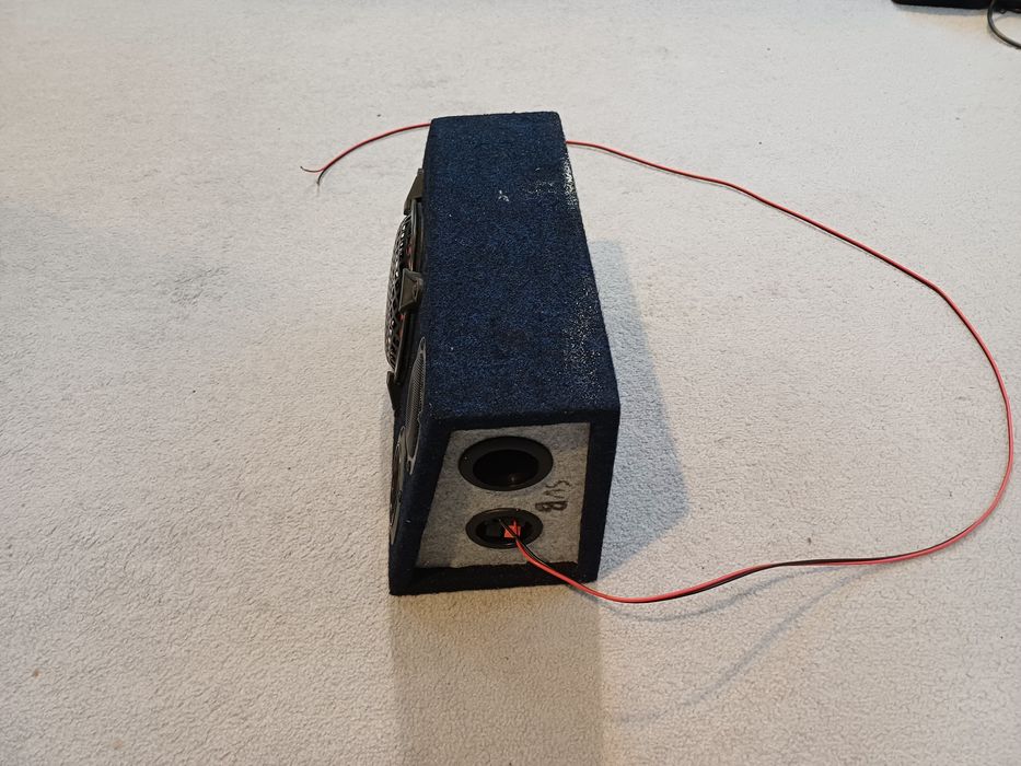 Głośnik subwoofer skrzynia basowa car audio