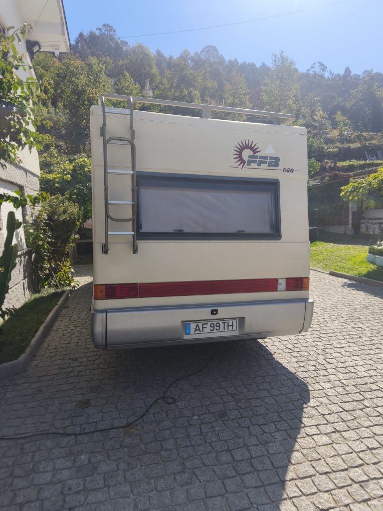 Autocaravana perfilada venda ou troca