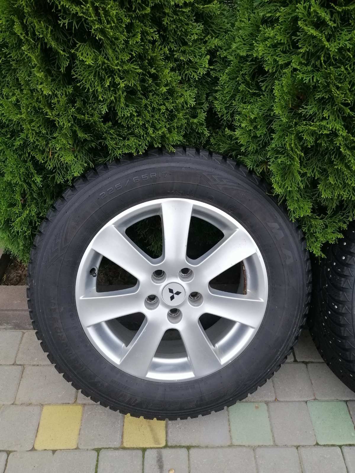 225 65 17 зима 5 114.3 8.2 мм nissan Qashqai x trail autlender