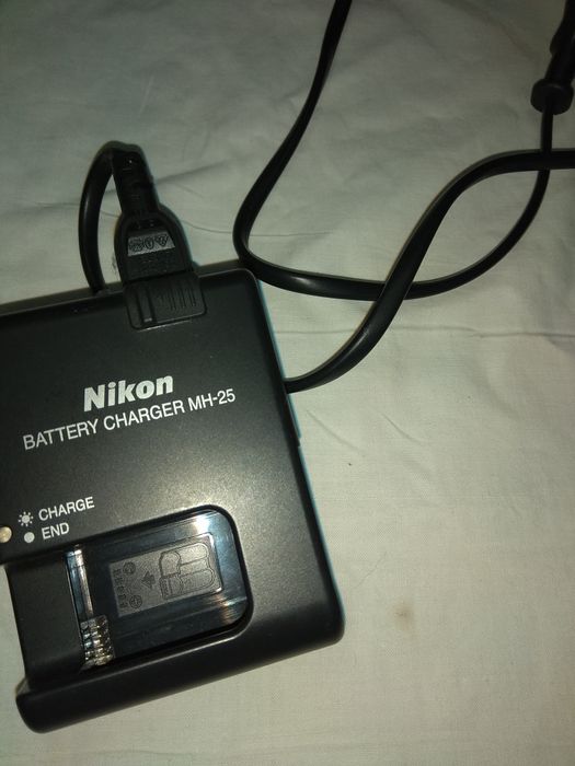 Nikon D7000 +nikor105