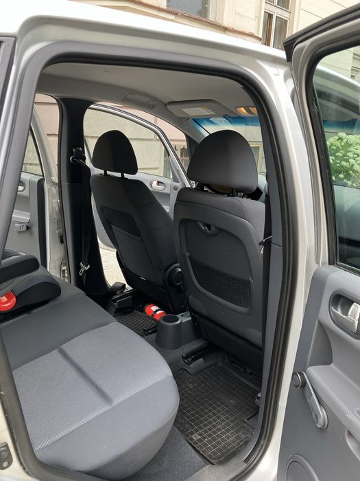 Misubishi cot 1.3 Invite 2005, stan bardzo dobry