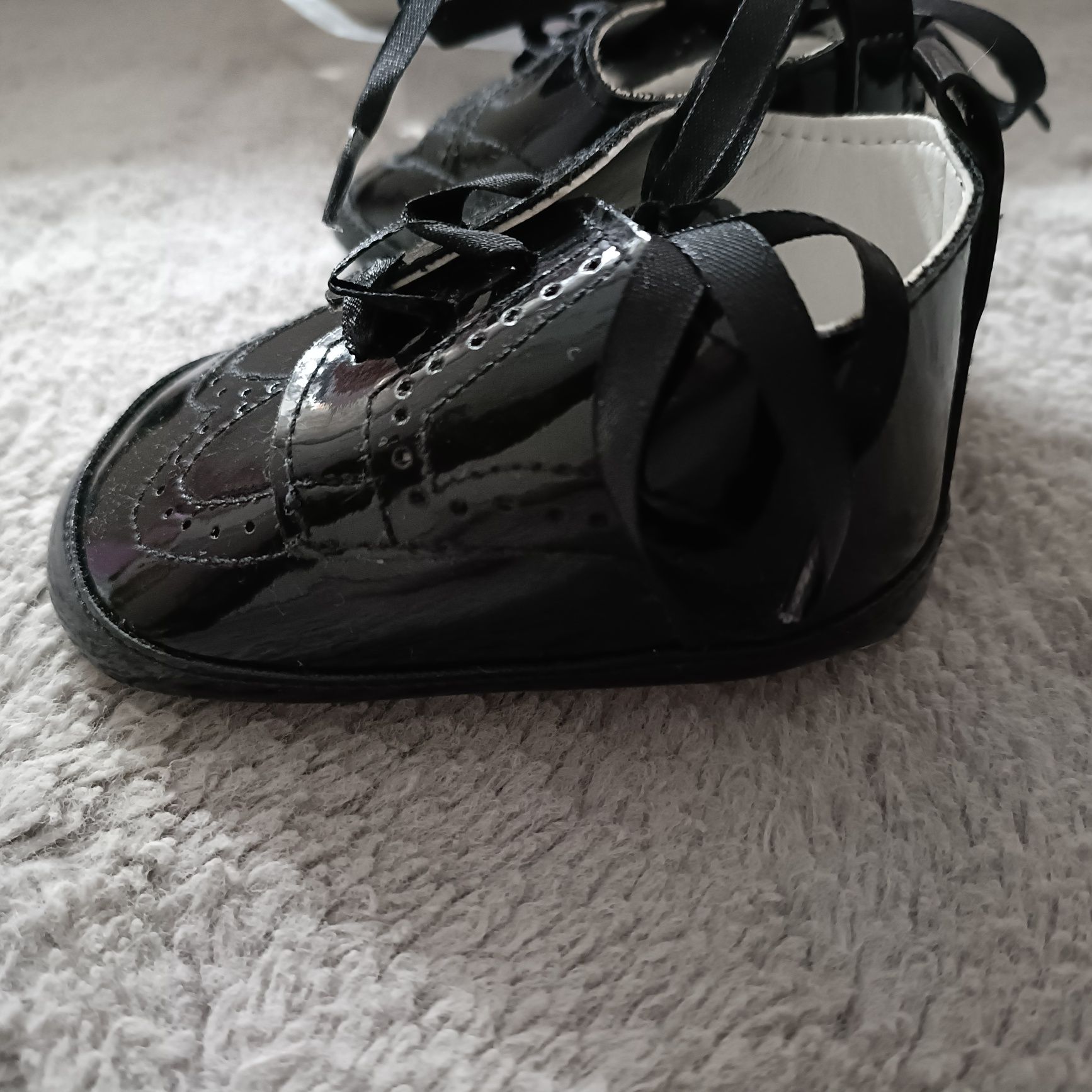 Buty buciki do chrztu rozmiar 18 Christopher