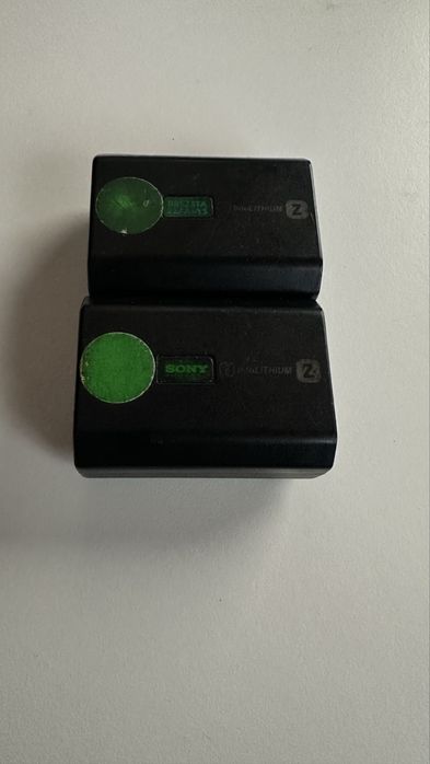 Vendo 2 Baterias Originais Sony NP-FZ100. Excelente Estado!