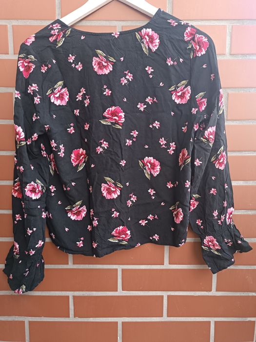 Bluzka koszulka w kwiaty damska
