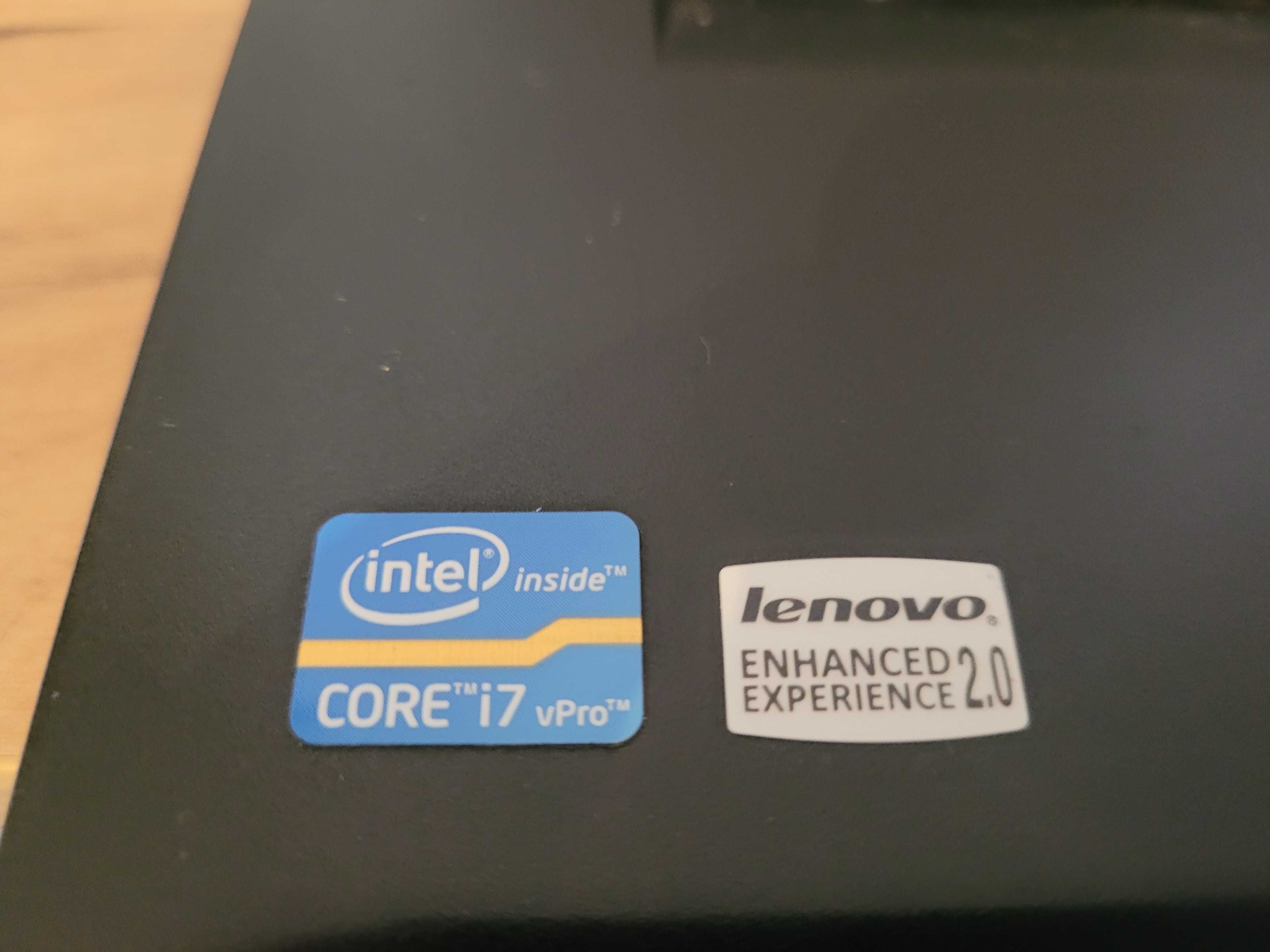 Laptop    Lenovo   Core  i7  ,   Win 11