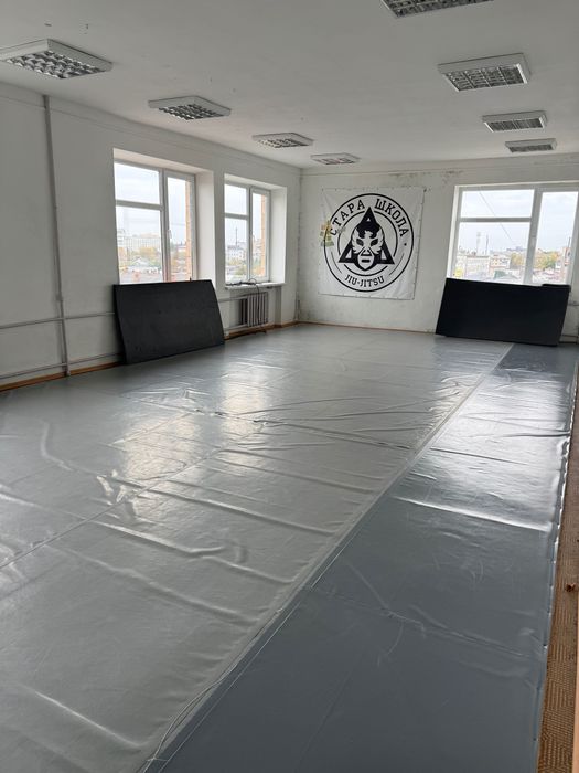 Оренда приміщення в центрі міста. Власник!