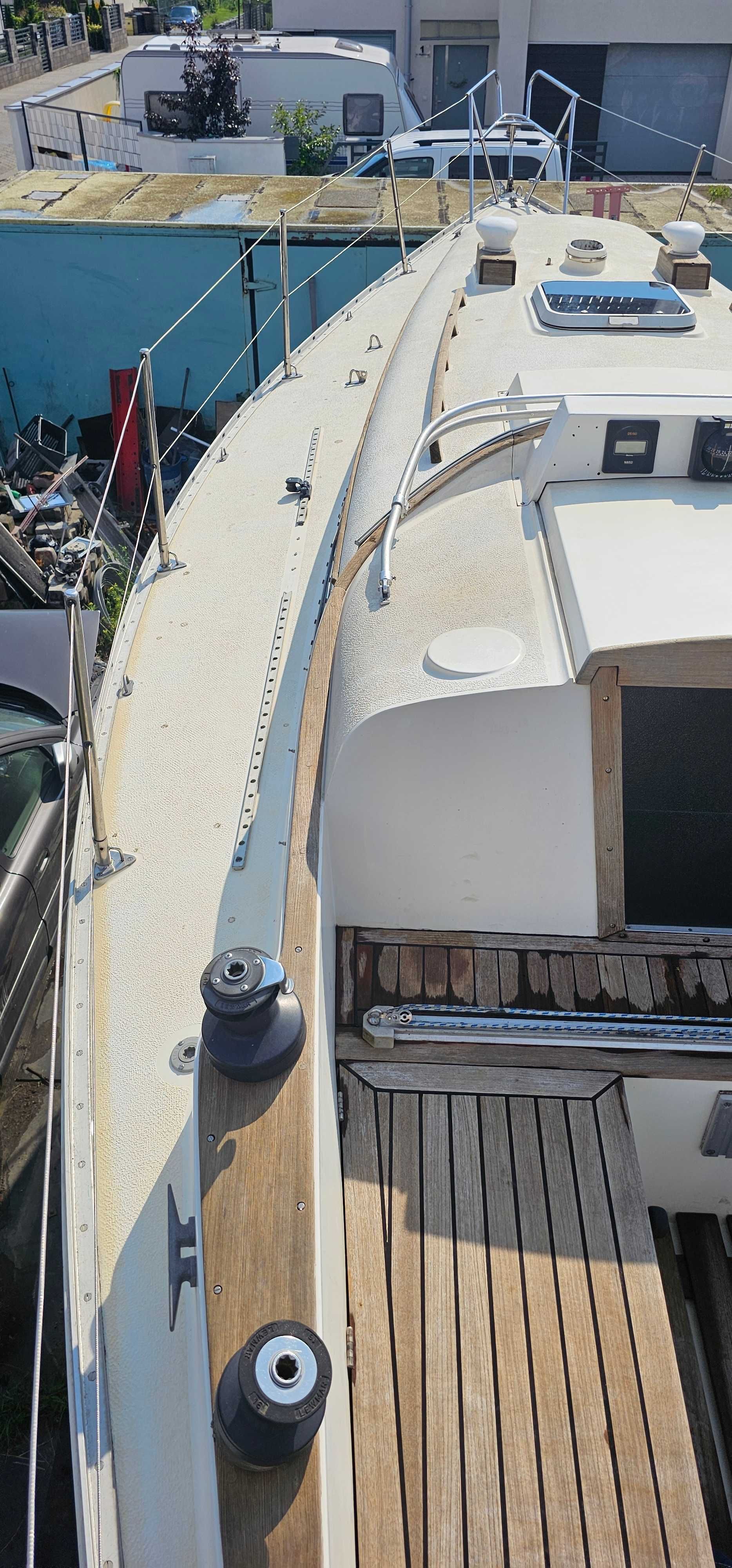 Jacht morski Carter 30 w wersji eksportowej