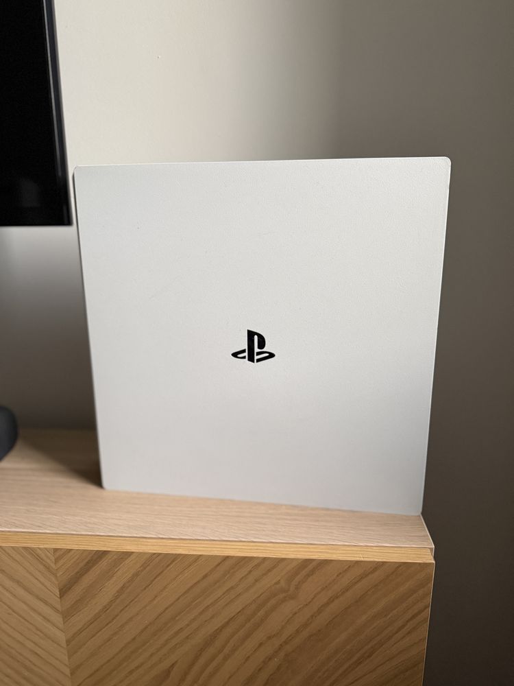 Konsola PS4 Pro Jailbreak Sony Playstation 9.51