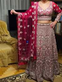 Przepiękna suknia wieczorowa, ślubna hinduska "Lehenga"