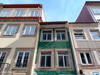 Apartamento T1 novo, equipado e mobilado no centro histórico de Bra...