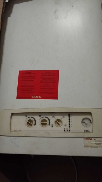 Caldeira a gás ROCA