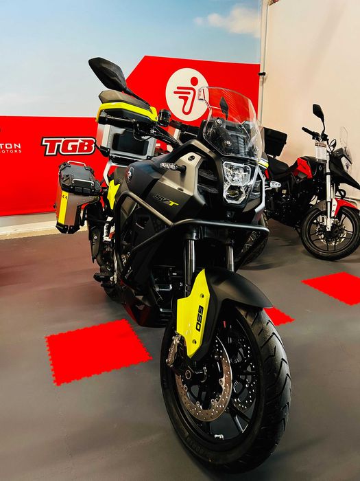 Motocykl QJMOTOR SVT 650 yamaha zontes cf moto benelli quadon pl kufry