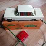 Fiat 125p zabawka PRL Częstochowskie Zakłady Zabawkarskie.
