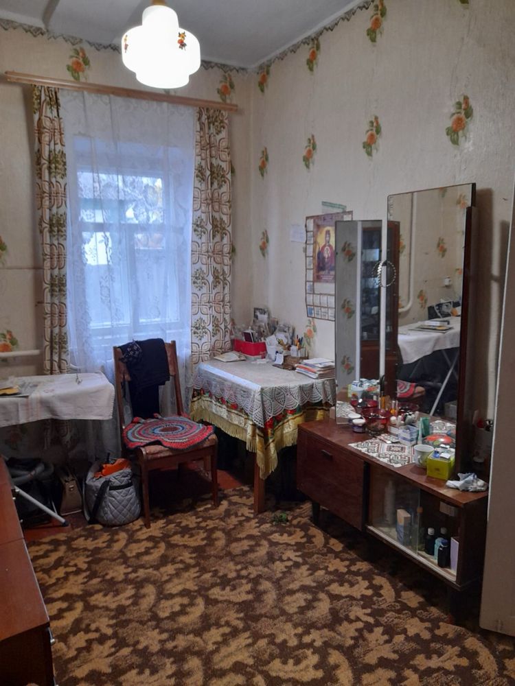 Продам дім в смт Котельва
