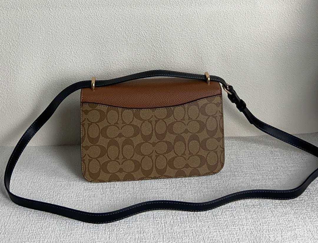 Сумка Coach Large Morgan Square Crossbody