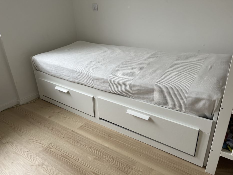 Cama Brimnes Ikea
