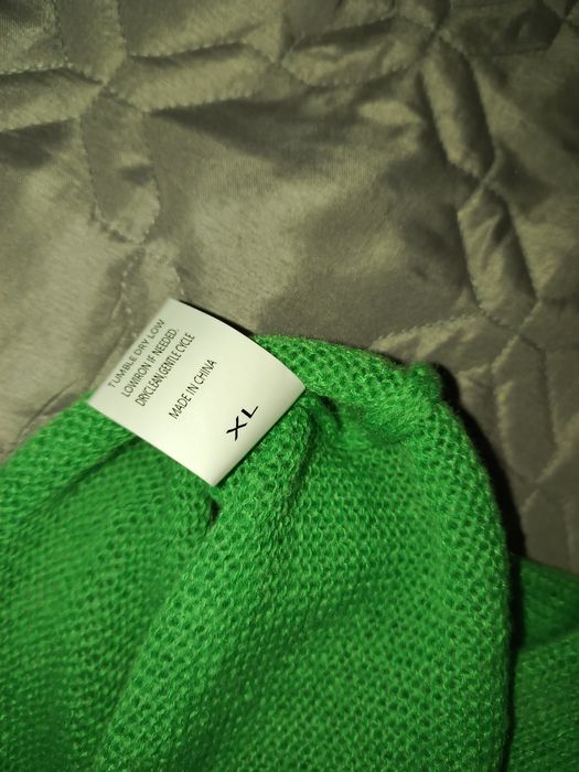 Кофта,легка в'язка. Зелена,нова