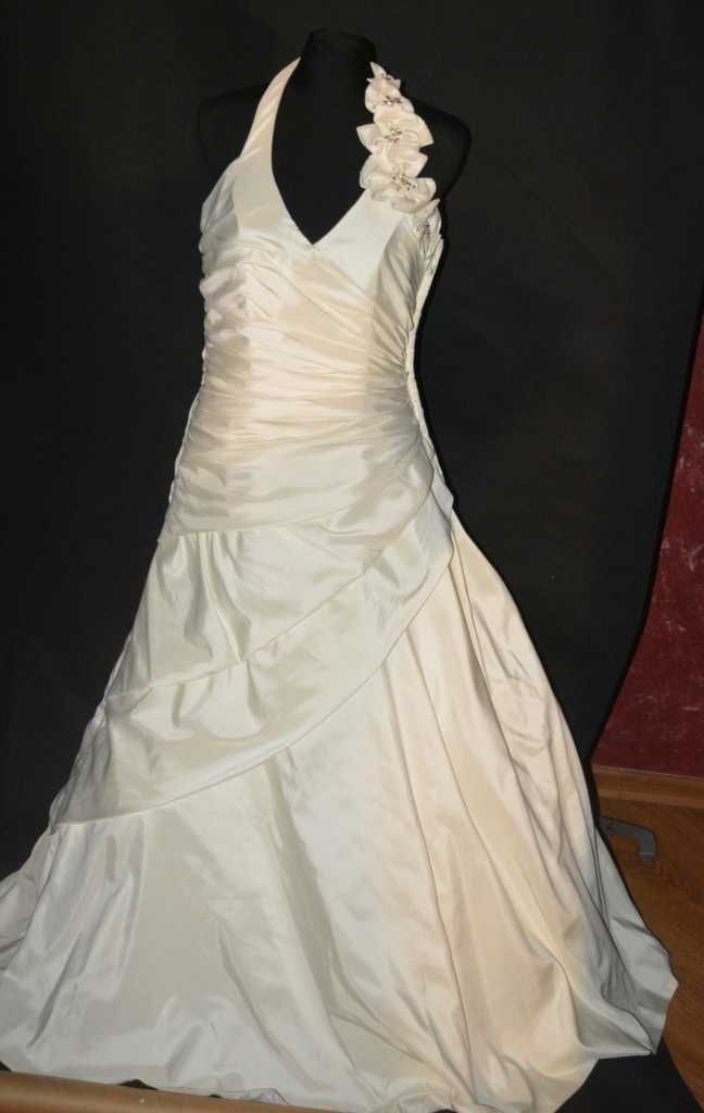 Suknia ślubna Valerie 38