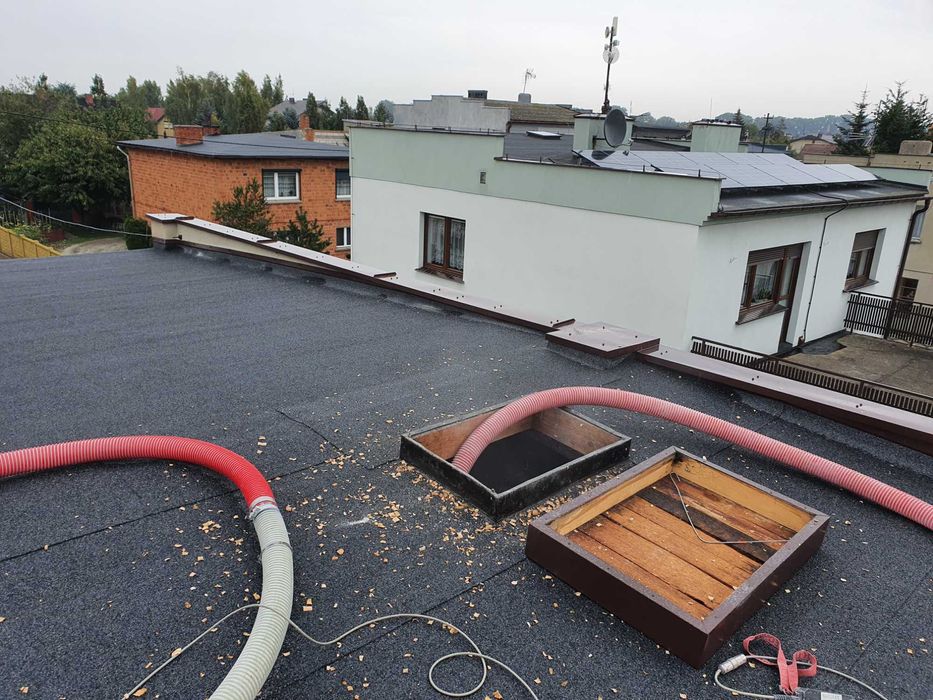 ocieplenie PIANĄ PUR , ocieplenie Celulozą oraz WEŁNĄ