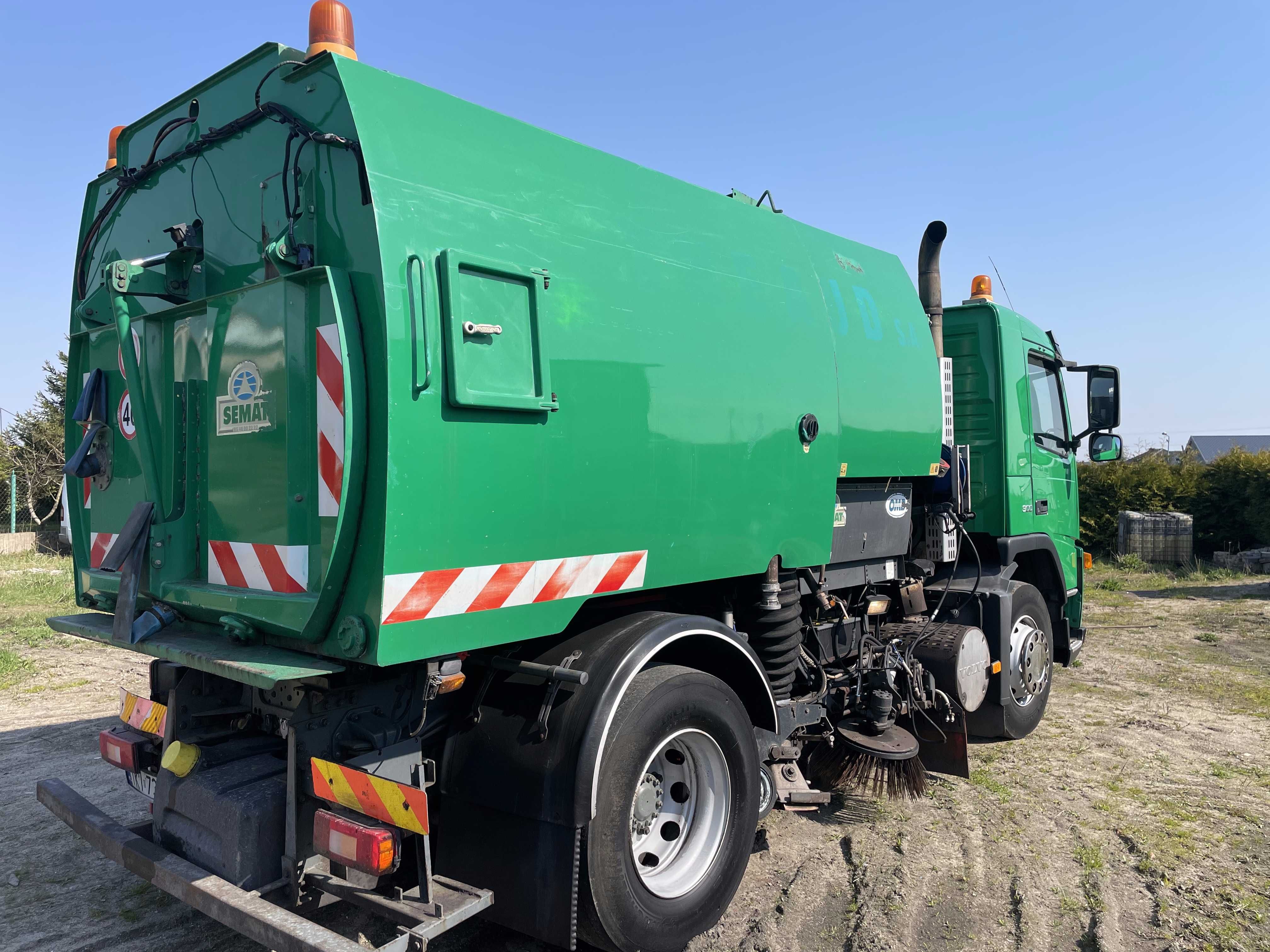 ZAMIATARKA Volvo Fm JOHNSTON VT800 szczot L/P str klima