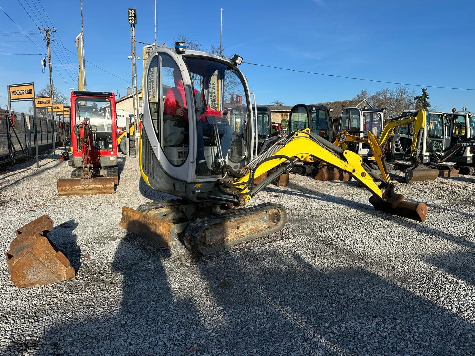 Mini koparka NEUSON 1703 z 2009r. długie ramie rozsuwana BRUTTO 1800kg